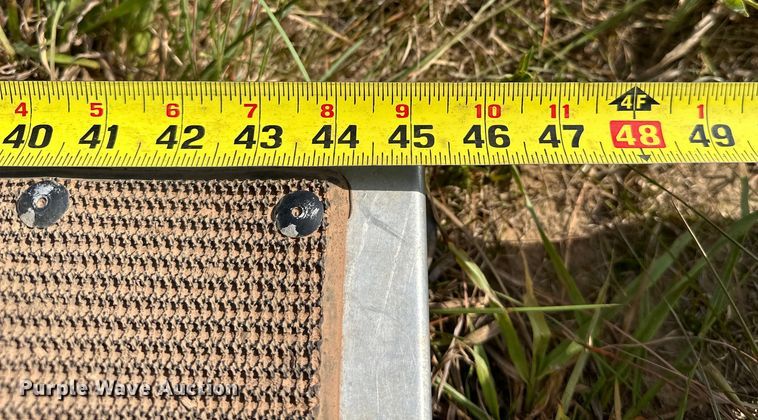 image for item EJ8909 2021 Sundowner  Showman GT livestock trailer