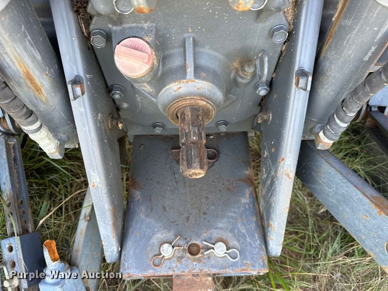 image for item EJ8910 2012 Kubota M7040D MFWD tractor