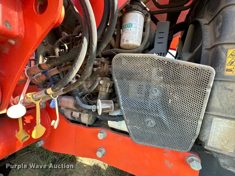 image for item EJ8910 2012 Kubota M7040D MFWD tractor