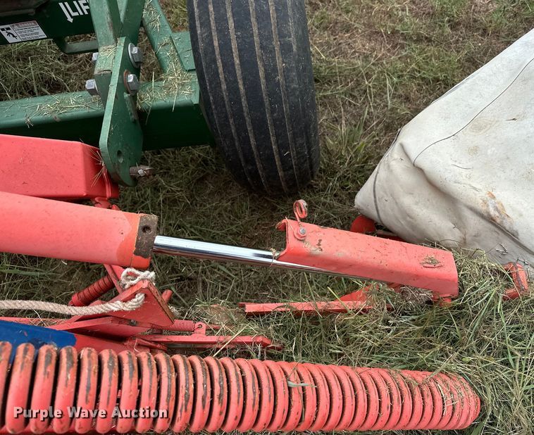 image for item EJ8965 Kuhn  GMD800-GII HD disc mower