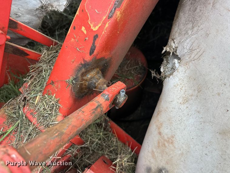 image for item EJ8965 Kuhn  GMD800-GII HD disc mower