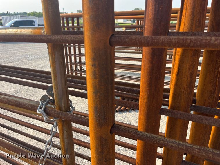 image for item EK8830 Livestock panels