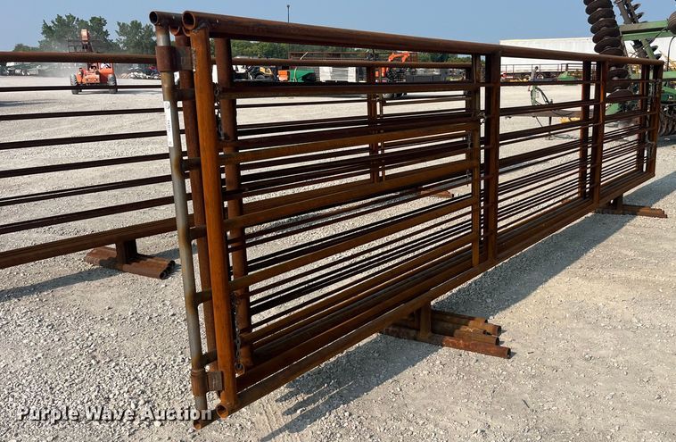 image for item EK8832 Livestock panels