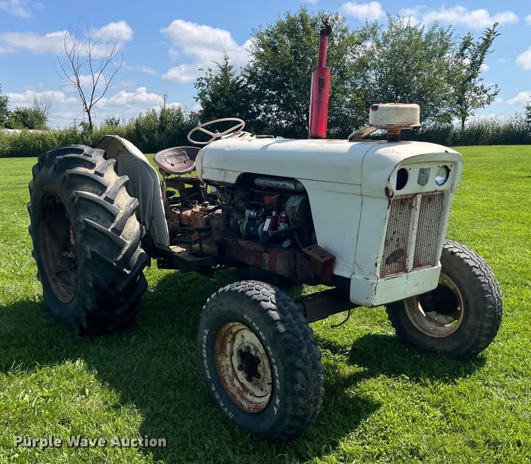 image for item EK8945 1964 David Brown 990 Selectmatic tractor