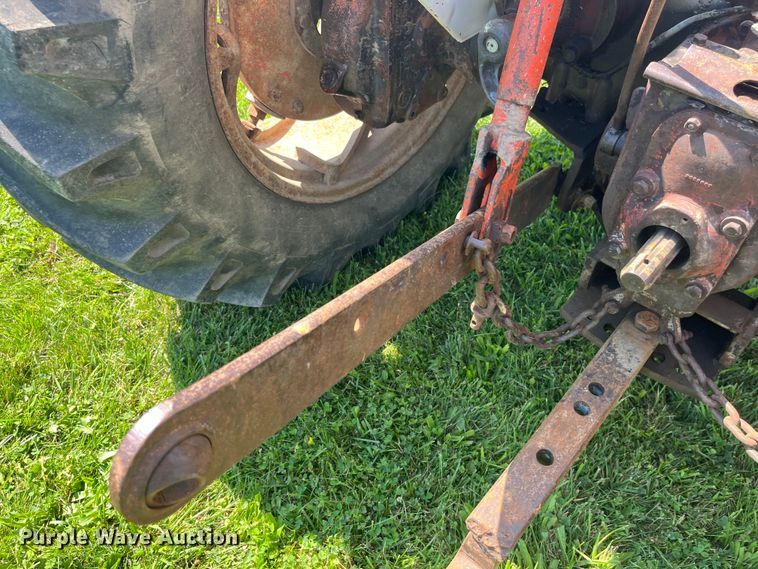 image for item EK8945 1964 David Brown 990 Selectmatic tractor