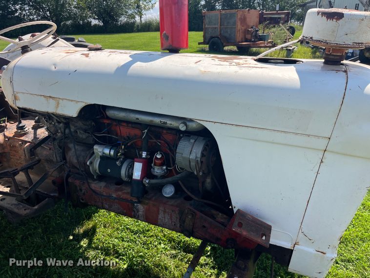 image for item EK8945 1964 David Brown 990 Selectmatic tractor