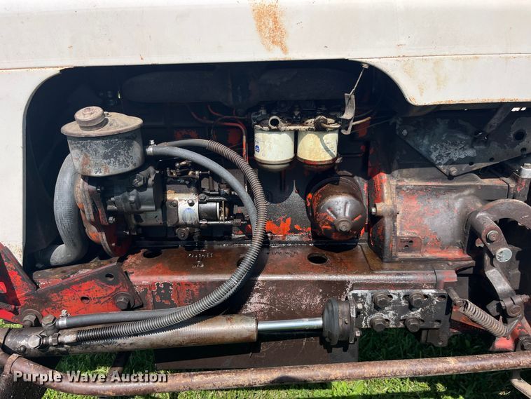 image for item EK8945 1964 David Brown 990 Selectmatic tractor