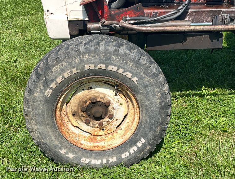 image for item EK8945 1964 David Brown 990 Selectmatic tractor