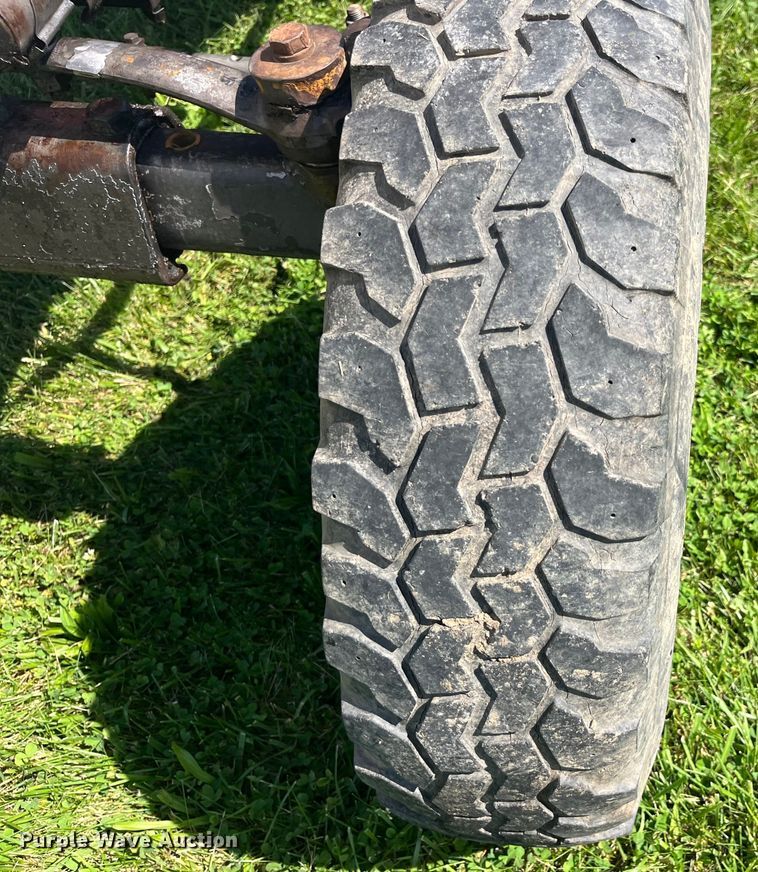 image for item EK8945 1964 David Brown 990 Selectmatic tractor