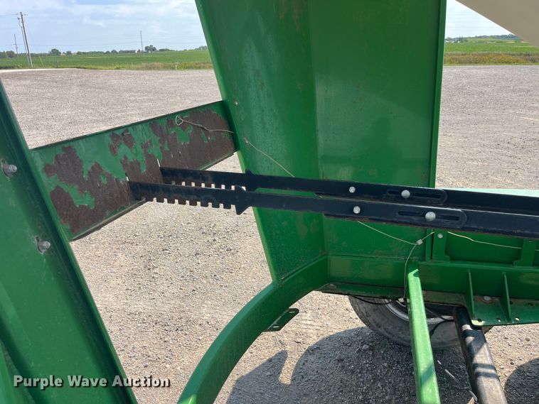 image for item EK8987 Seed Shuttle SS290 seed tender