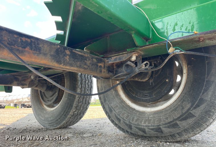 image for item EK8987 Seed Shuttle SS290 seed tender