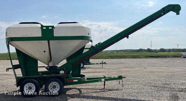 image for item EK8988 Seed Shuttle SS290 seed tender