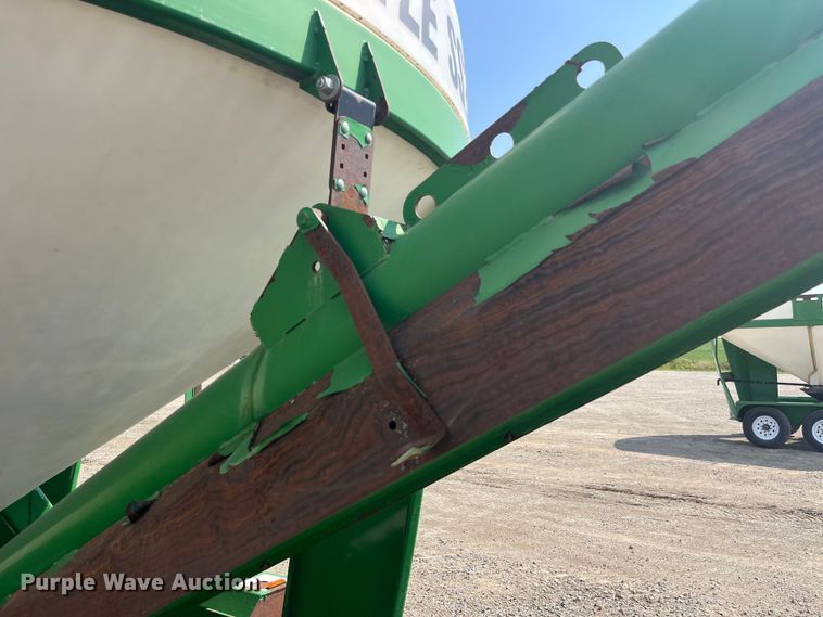 image for item EK8988 Seed Shuttle SS290 seed tender