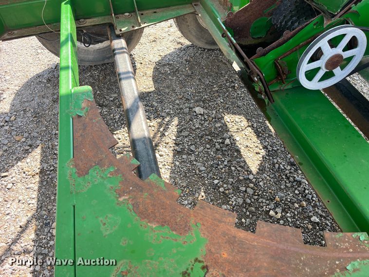 image for item EK8988 Seed Shuttle SS290 seed tender