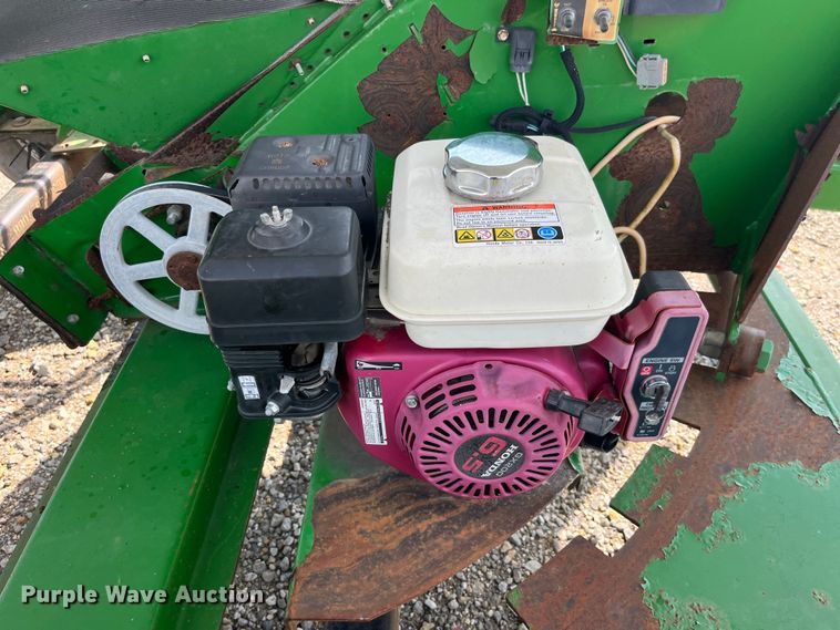 image for item EK8988 Seed Shuttle SS290 seed tender