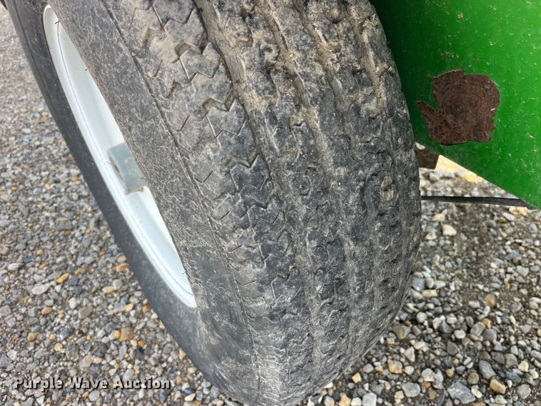 image for item EK8988 Seed Shuttle SS290 seed tender