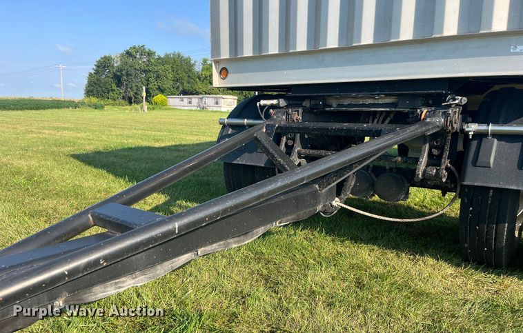 image for item EK8997 2015 Kann pup grain trailer
