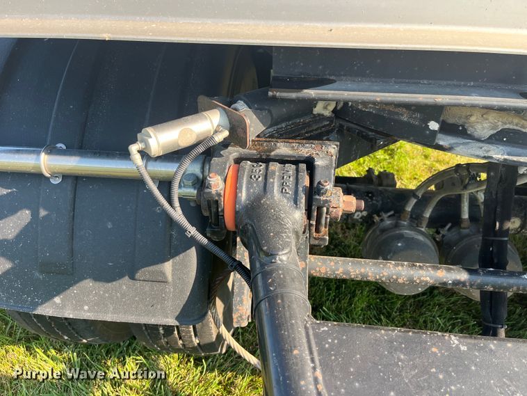 image for item EK8997 2015 Kann pup grain trailer