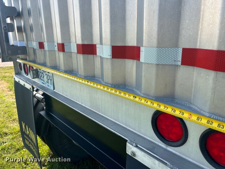 image for item EK8997 2015 Kann pup grain trailer