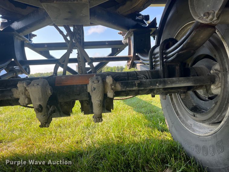 image for item EK8997 2015 Kann pup grain trailer