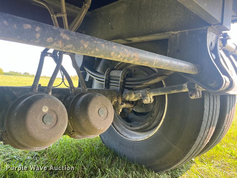 image for item EK8997 2015 Kann pup grain trailer