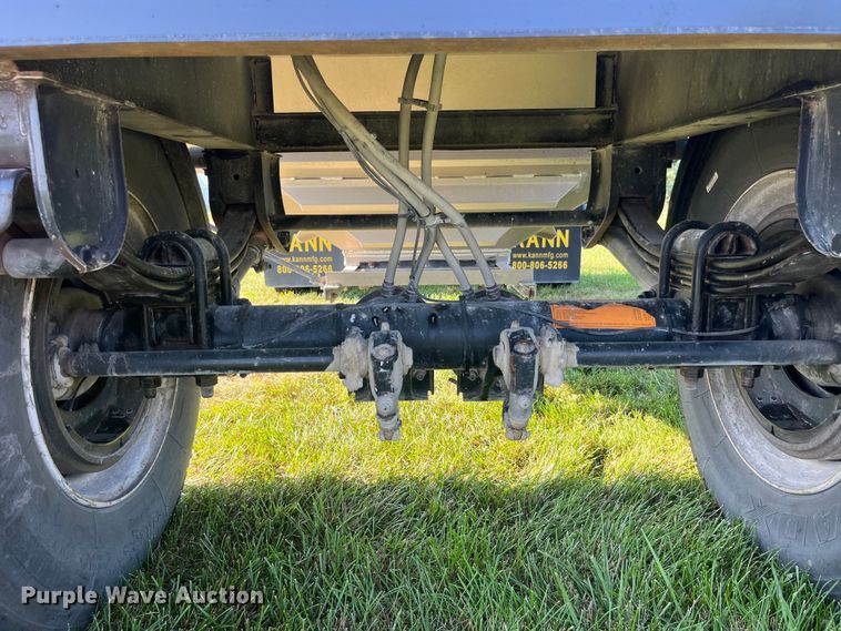 image for item EK8997 2015 Kann pup grain trailer