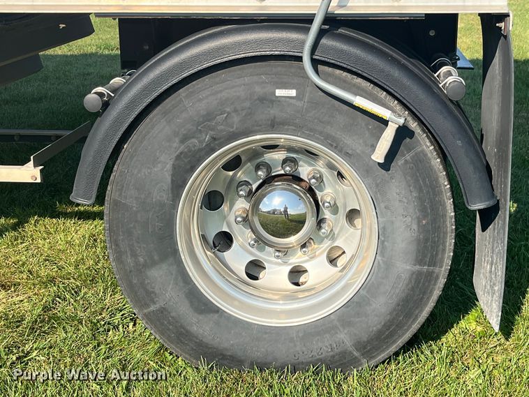 image for item EK8997 2015 Kann pup grain trailer