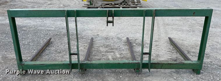 image for item IB9468 Bale spear 