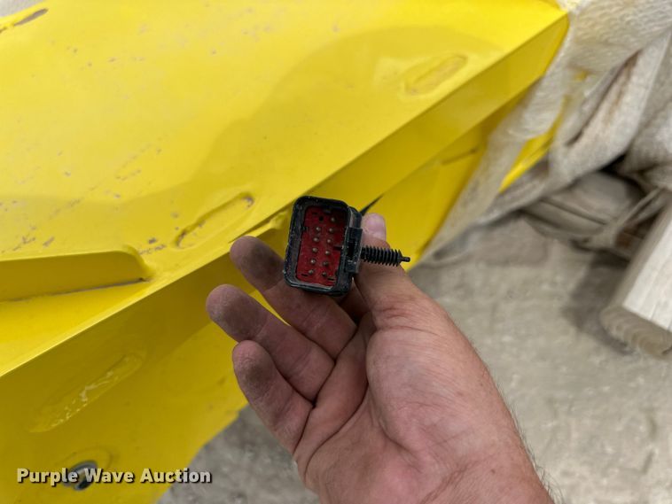 image for item IB9471 John Deere forage harvester spout