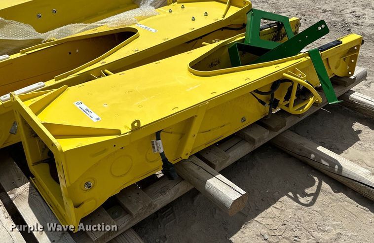 image for item IB9472 John Deere forage harvester spout