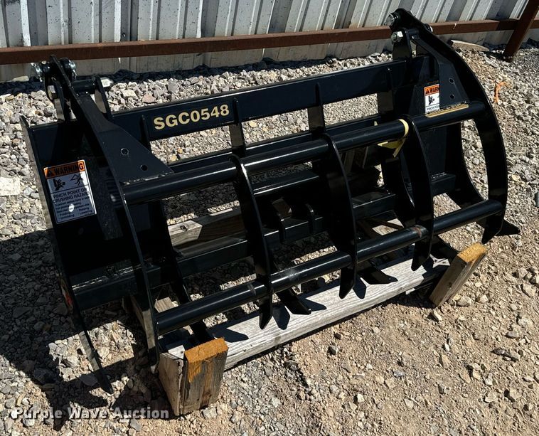 image for item IE9094 Land Pride SGC0548 skid steer grapple bucket