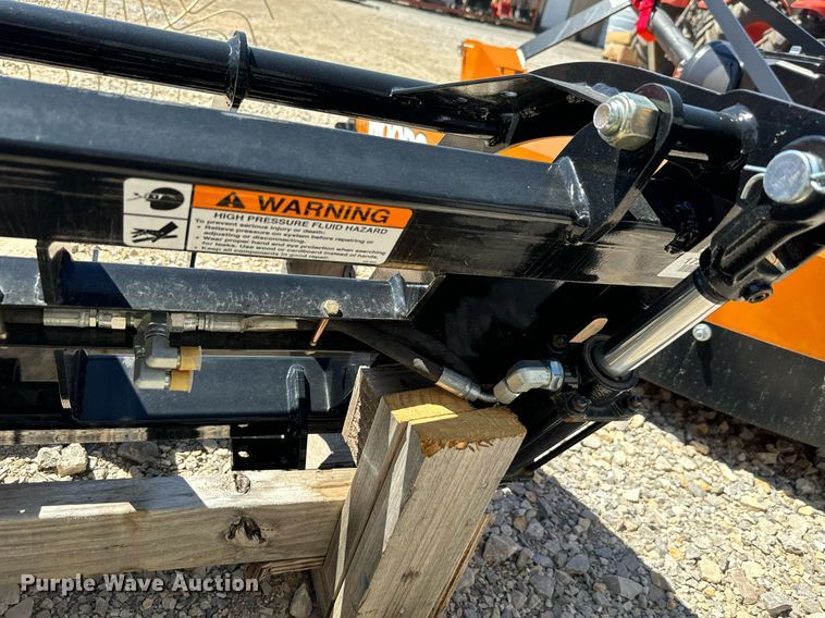 image for item IE9094 Land Pride SGC0548 skid steer grapple bucket