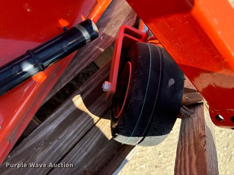 image for item IE9096 Kubota RCK60P-F36 mower deck