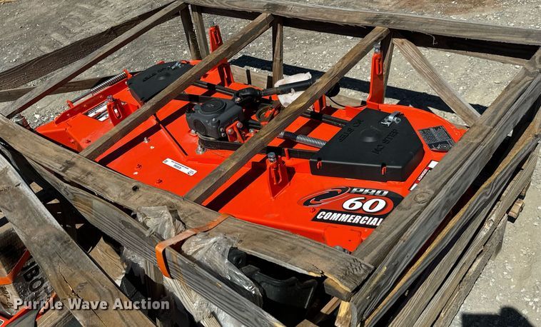 image for item IE9098 Kubota RCK60P-331Z mower deck