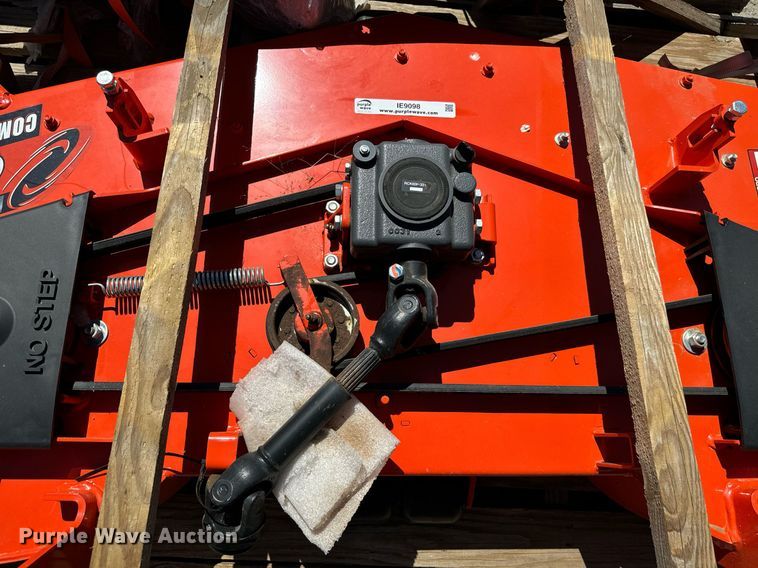 image for item IE9098 Kubota RCK60P-331Z mower deck