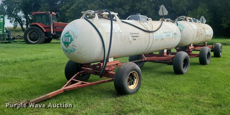 image for item ME9309 (2) NH3 tanks