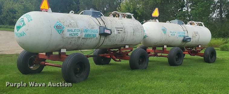 image for item ME9309 (2) NH3 tanks