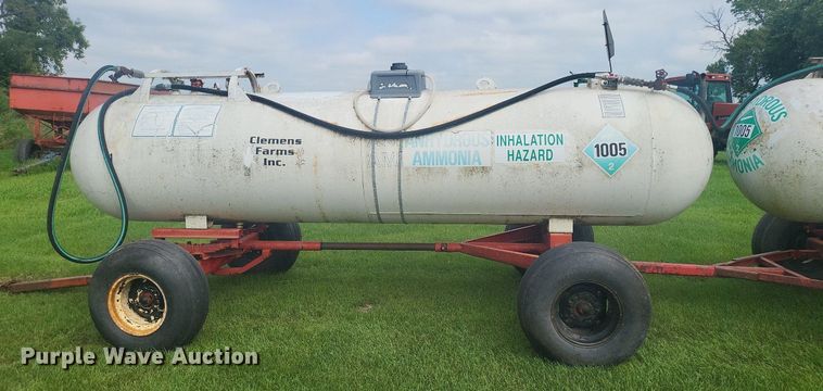 image for item ME9309 (2) NH3 tanks