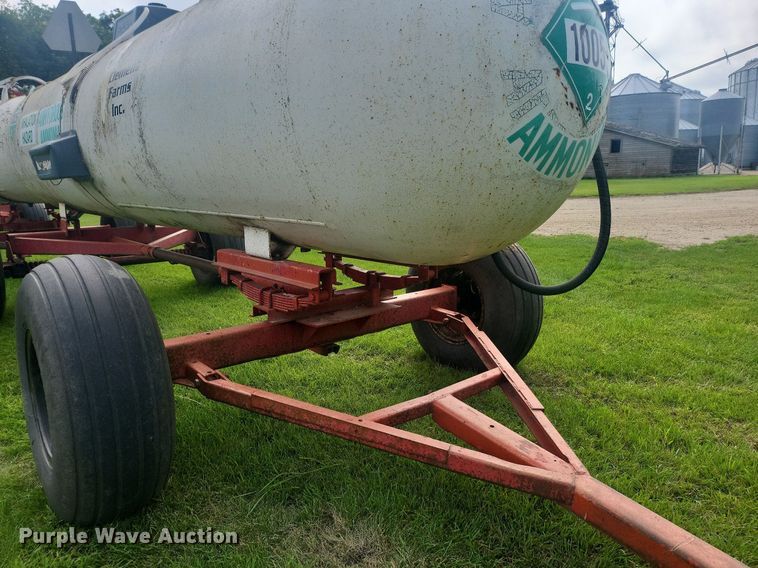 image for item ME9309 (2) NH3 tanks