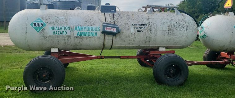 image for item ME9309 (2) NH3 tanks