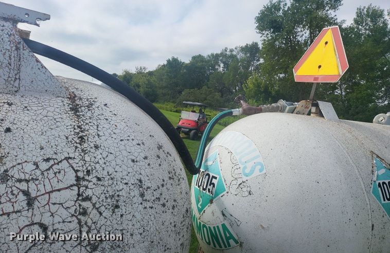 image for item ME9309 (2) NH3 tanks