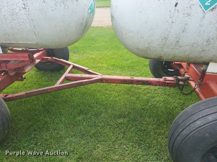 image for item ME9309 (2) NH3 tanks