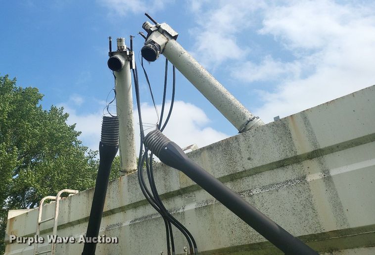 image for item ME9311 1968 Chevrolet C60 fertilizer delivery truck