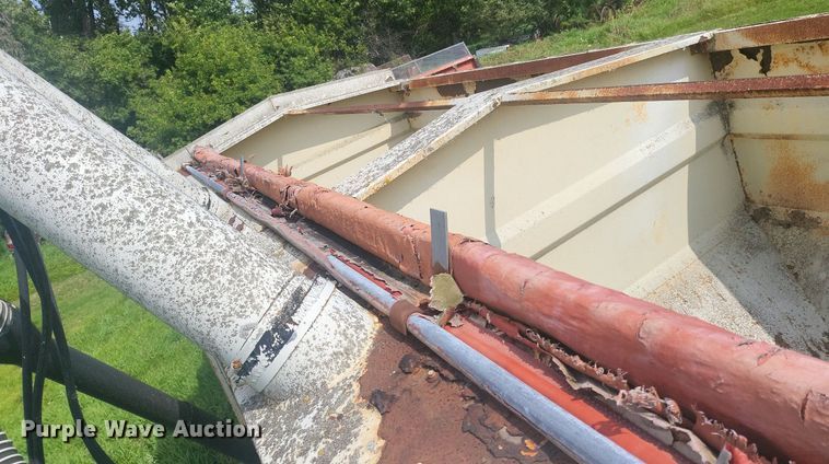 image for item ME9311 1968 Chevrolet C60 fertilizer delivery truck