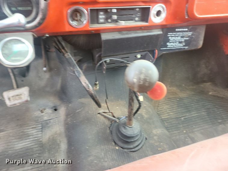 image for item ME9311 1968 Chevrolet C60 fertilizer delivery truck