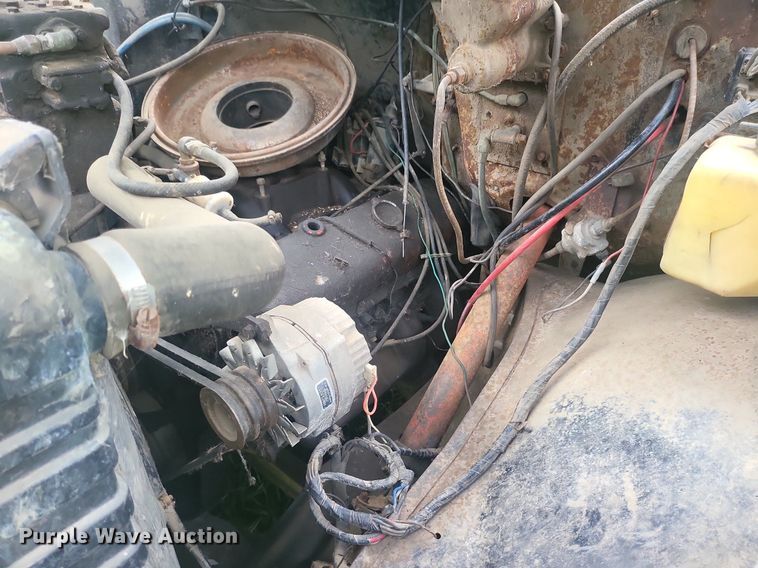 image for item ME9311 1968 Chevrolet C60 fertilizer delivery truck