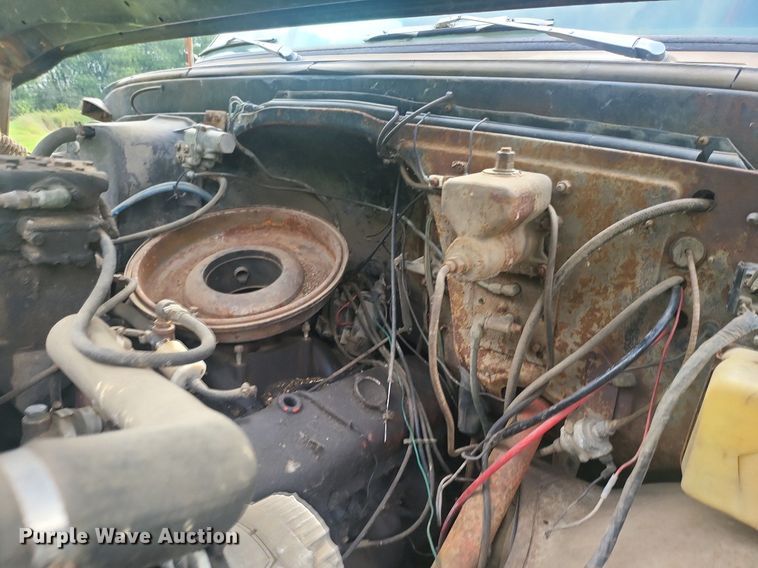 image for item ME9311 1968 Chevrolet C60 fertilizer delivery truck