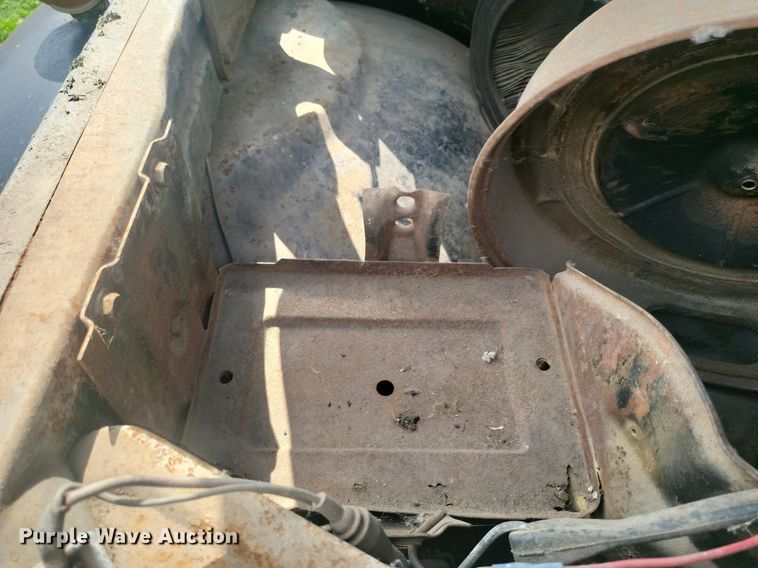 image for item ME9311 1968 Chevrolet C60 fertilizer delivery truck