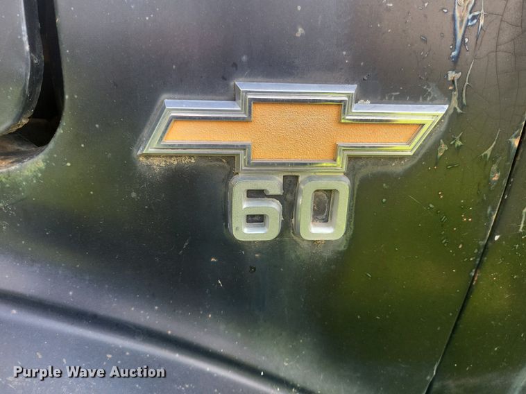 image for item ME9311 1968 Chevrolet C60 fertilizer delivery truck