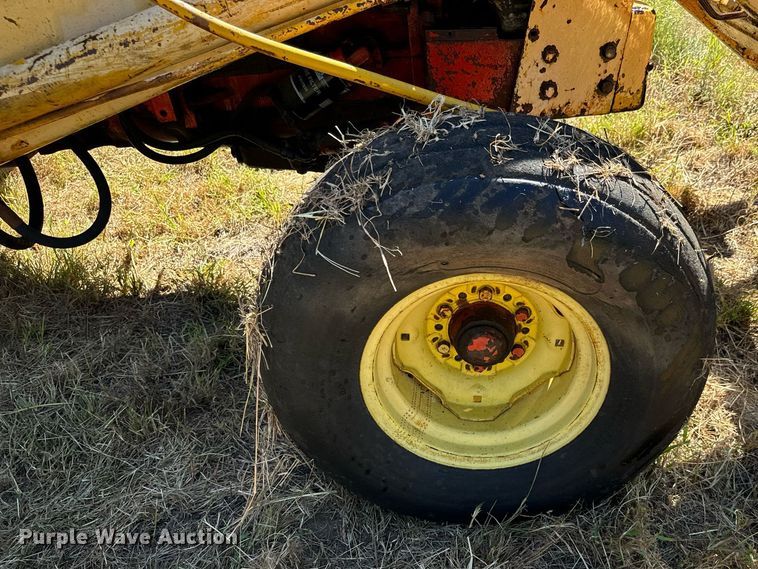 image for item MV9078 1968 Case 580CK tractor